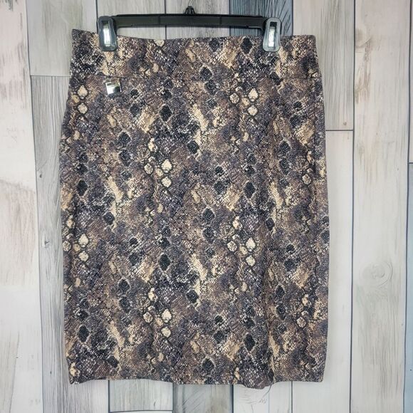 Alex & Olivia Brown Snake Print Pencil Skirt Size Medium - Picture 1 of 3